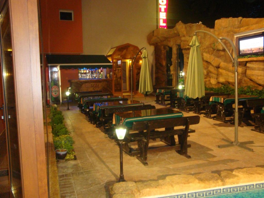 Family Hotel Niagara Varna Exterior photo